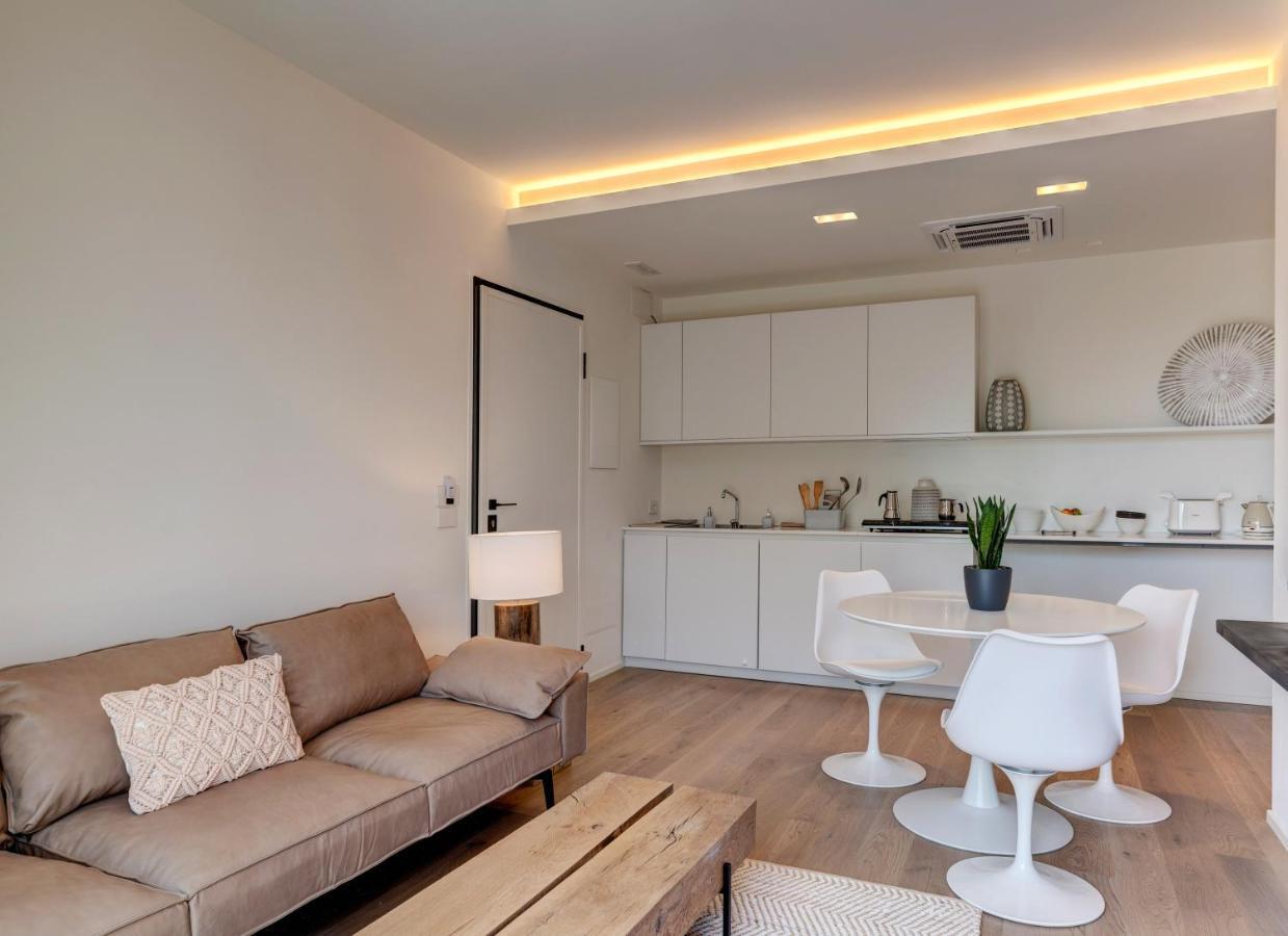 Arveskida Suite Apartment Cagliari Exterior foto